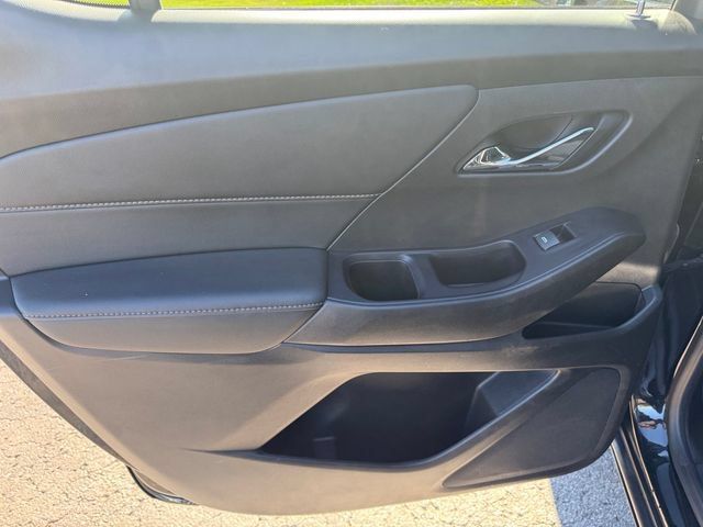 Used 2020 Chevrolet Traverse RS w/ LPO, Floor Liner Package AWD/4WD image 20