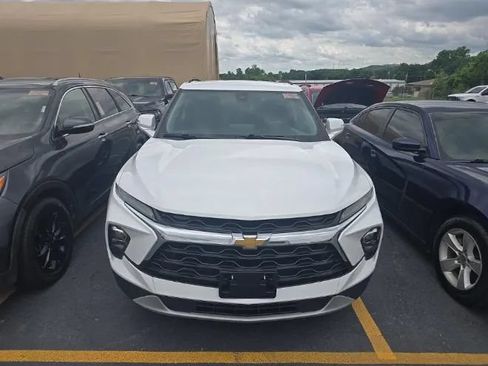 Used 2023 Chevrolet Blazer LT w/ LPO, Floor Liner Package AWD/4WD image 6