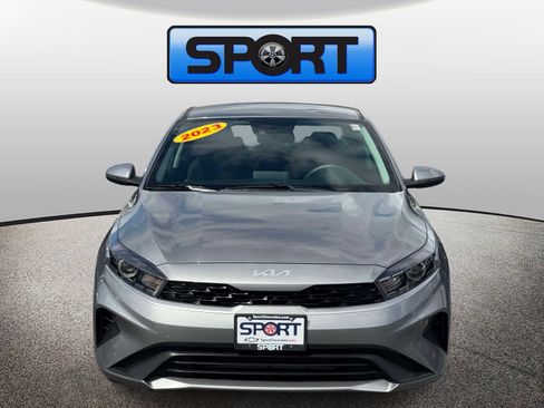 Used 2023 Kia Forte LXS w/ LXS Technology Package FWD image 26