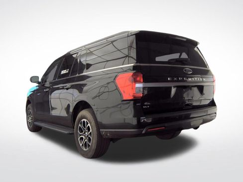 Used 2024 Ford Expedition Max XLT RWD image 6