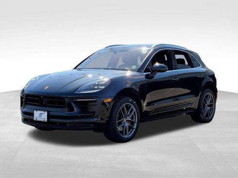 Used 2022 Porsche Macan S AWD/4WD image 3