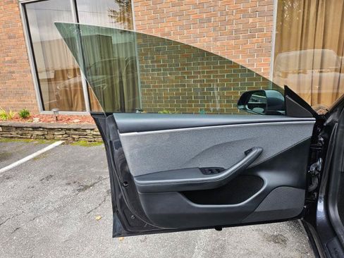 Used 2024 Tesla Model 3 Long Range RWD image 34