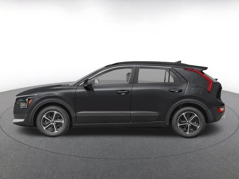 Used 2026 Kia Niro LX FWD image 3