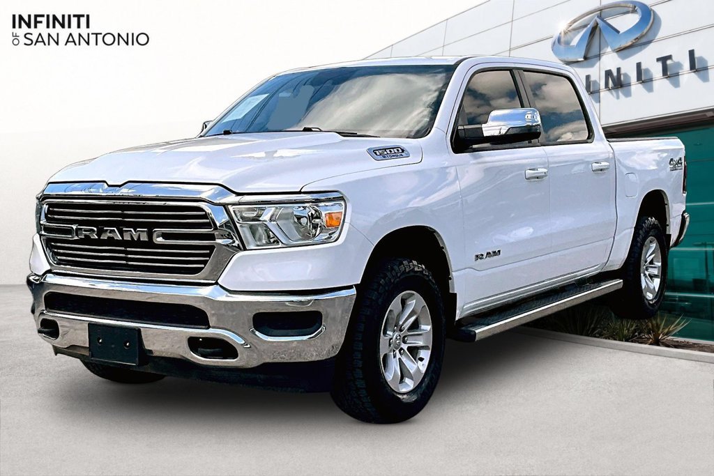 Used 2023 RAM 1500 Laramie w/ Off Road Group AWD/4WD image 14