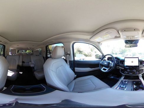 Used 2024 Ford Expedition Max Limited AWD/4WD image 47