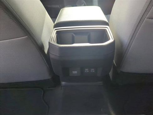 Certified 2025 Toyota Tacoma TRD Off-Road image 20