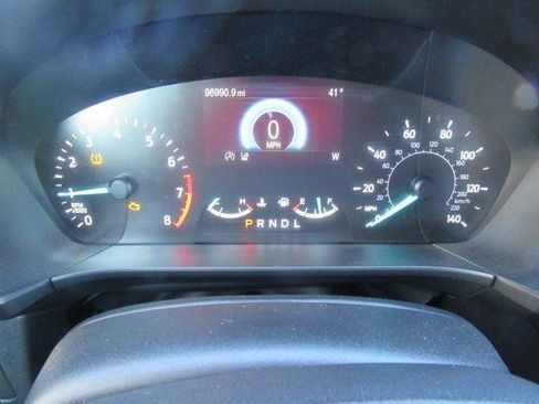 Used 2020 Ford Escape SE image 15