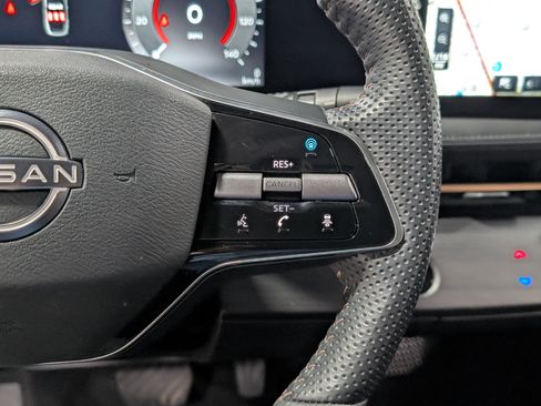 Used 2024 Nissan Ariya AWD image 15