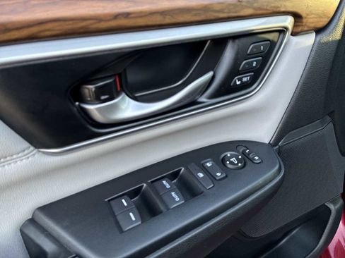 Used 2022 Honda CR-V Touring image 24