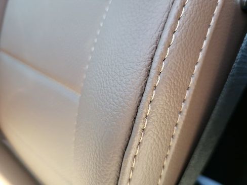 Used 2025 Mercedes-Benz GLS 450 4MATIC image 16