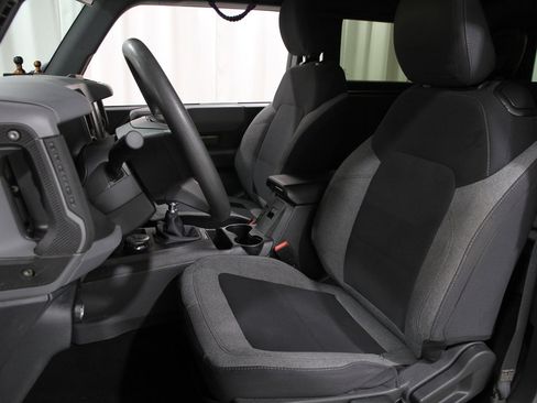 Used 2023 Ford Bronco 2-Door w/ Sasquatch Package image 5