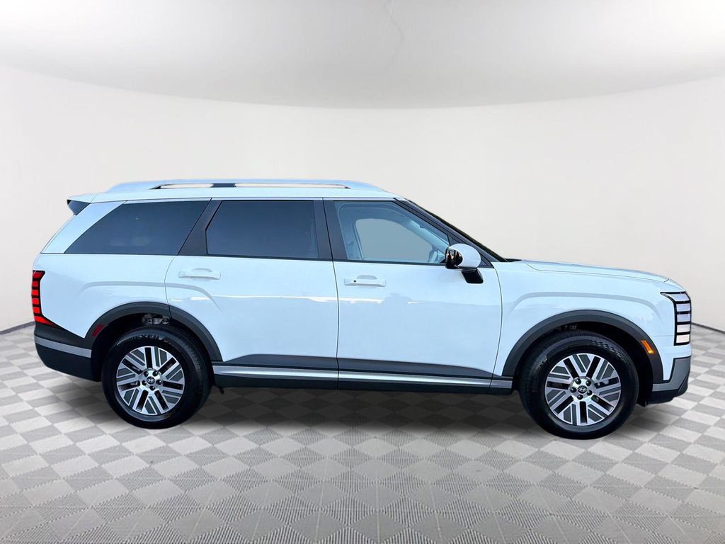 Used 2026 Hyundai Palisade FWD Hybrid image 4