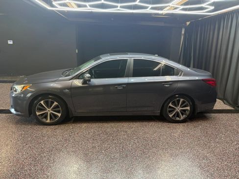 Used 2015 Subaru Legacy 2.5i Limited AWD/4WD image 2