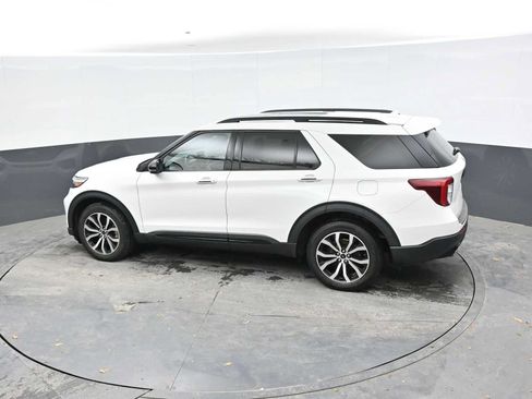 Used 2020 Ford Explorer ST w/ Premium Technology Package AWD/4WD image 13