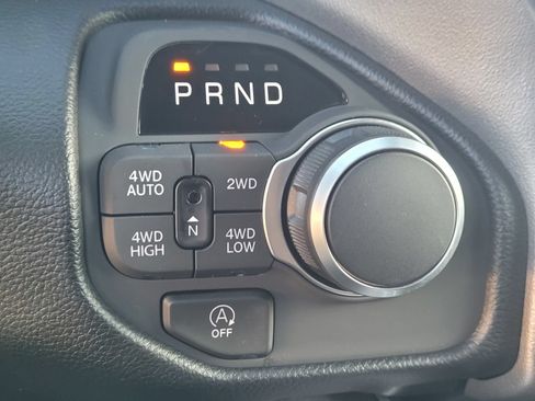 New 2026 RAM 1500 Big Horn AWD/4WD image 18