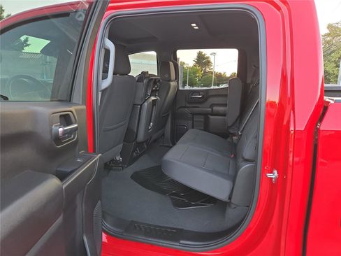 Used 2023 Chevrolet Silverado 1500 Custom Trail Boss AWD/4WD image 22