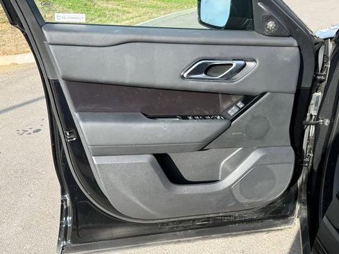Certified 2026 Land Rover Range Rover Velar Dynamic SE image 14