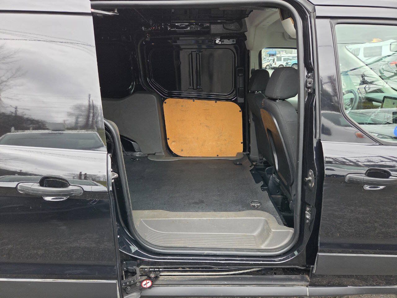 Used 2022 Ford Transit Connect XL FWD image 17