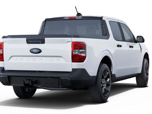 New 2025 Ford Maverick XLT w/ XLT Luxury Package image 3