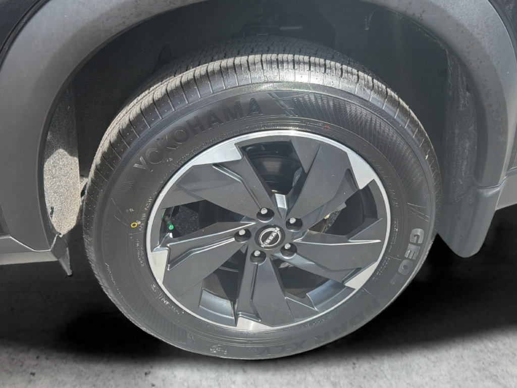 Certified 2025 Nissan Rogue SV w/ SV Premium Package FWD image 55