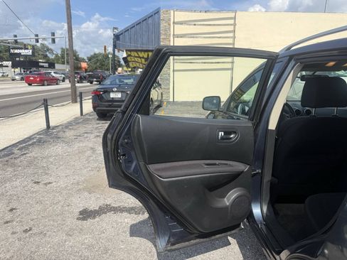 Used 2015 Nissan Rogue S w/ Convenience Package FWD image 30