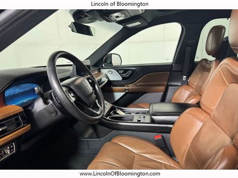 Used 2021 Lincoln Aviator Reserve w/ Equipment Group 210A AWD/4WD image 32