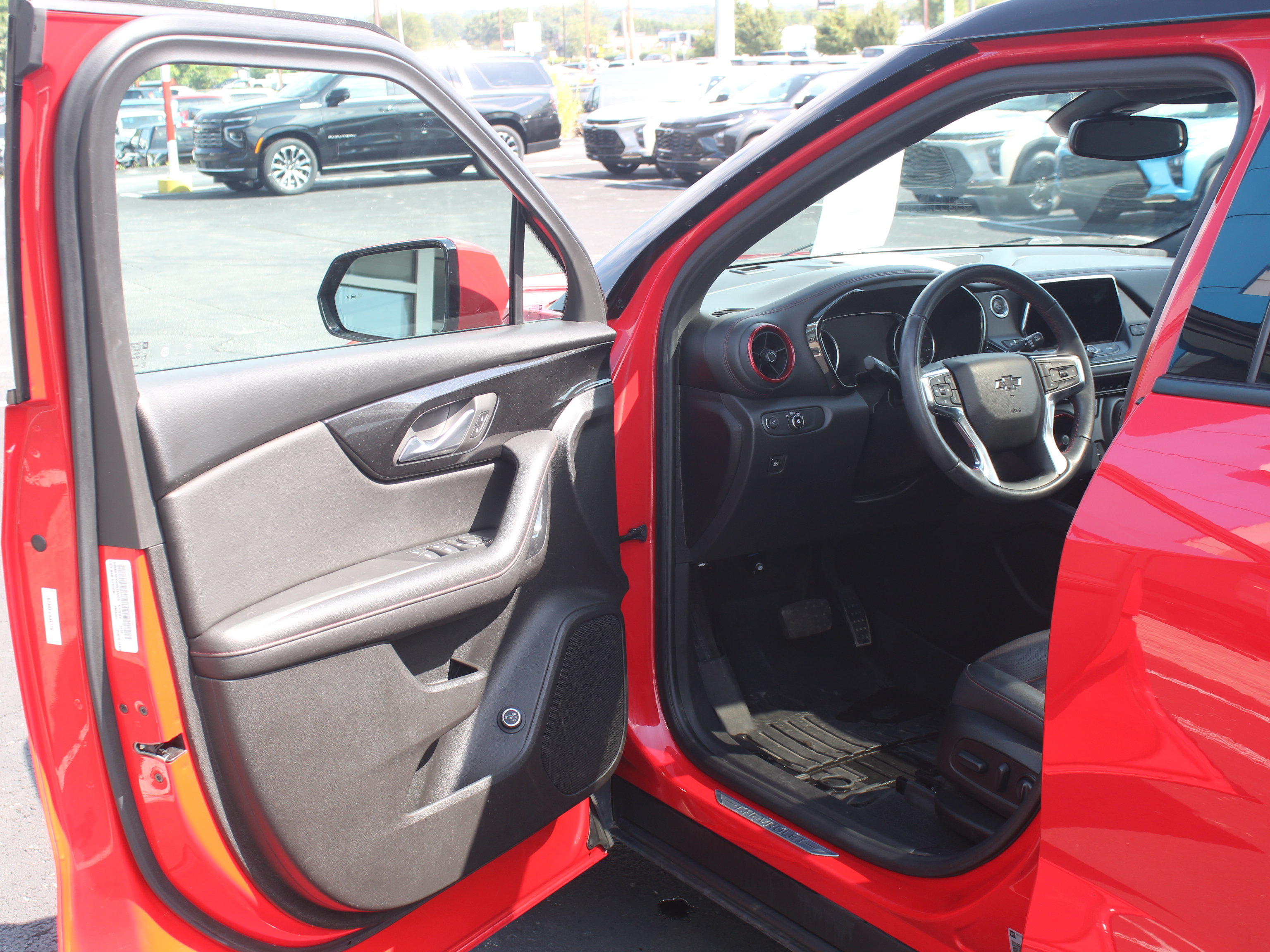 Used 2022 Chevrolet Blazer RS AWD/4WD image 12