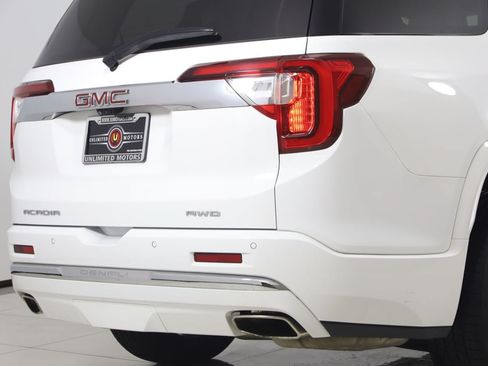 Used 2023 GMC Acadia Denali w/ Denali Ultimate Package AWD/4WD image 47