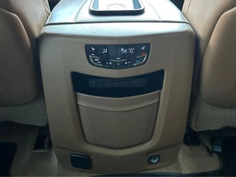 Used 2017 Cadillac Escalade Platinum RWD image 48