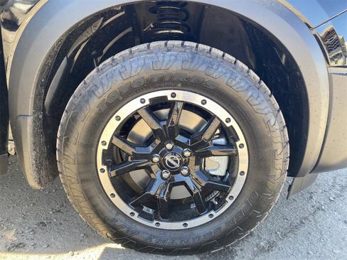 New 2025 Nissan Pathfinder Rock Creek image 10