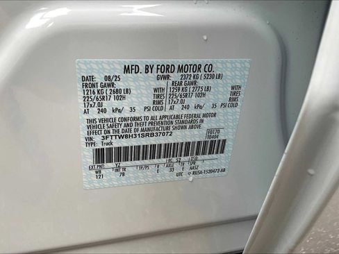 New 2025 Ford Maverick XLT image 19