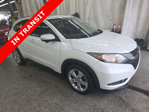 Used 2016 Honda HR-V EX-L image 2