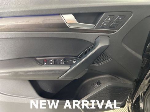 Used 2018 Audi Q5 Prestige w/ Prestige Package image 8