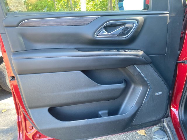 Used 2021 Chevrolet Tahoe Z71 w/ Z71 Signature Package AWD/4WD image 22