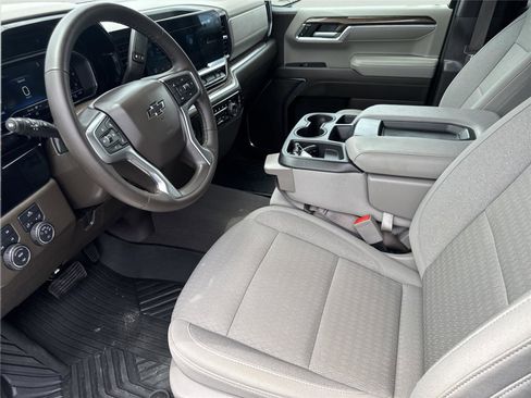 Used 2023 Chevrolet Silverado 1500 RST w/ Z71 Off-Road Package AWD/4WD image 12