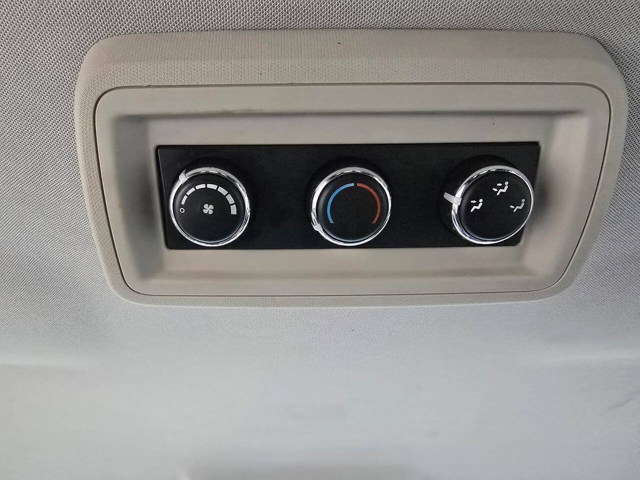 Used 2016 Dodge Journey SXT FWD image 41