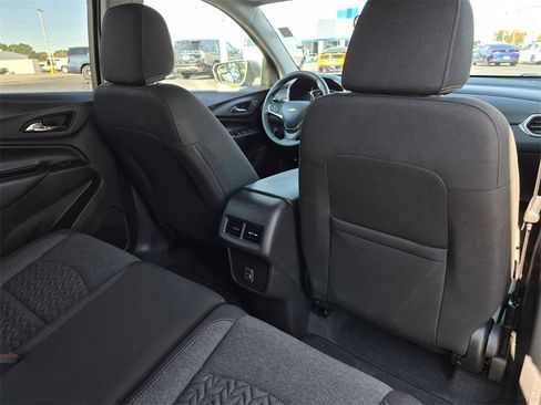 Certified 2024 Chevrolet Equinox LT w/ LPO, Floor Liner Package image 15