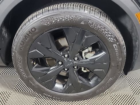 Used 2025 Kia Sportage X-Line w/ Premium Package image 3