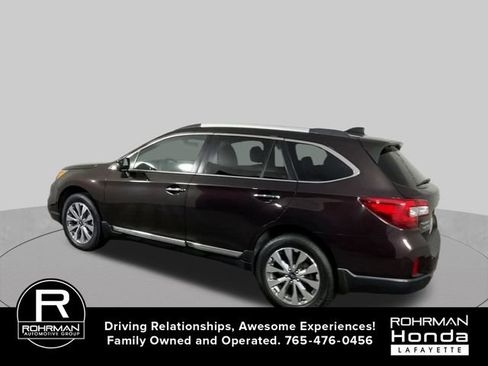 Used 2017 Subaru Outback 2.5i Touring w/ Popular Package #5A AWD/4WD image 6