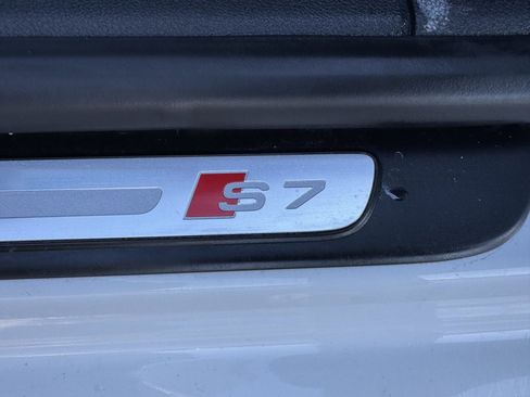 Used 2017 Audi S7 Premium Plus w/ S7 Sport Package image 29