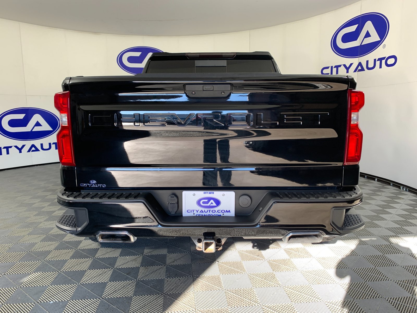 Used 2019 Chevrolet Silverado 1500 RST AWD/4WD image 4