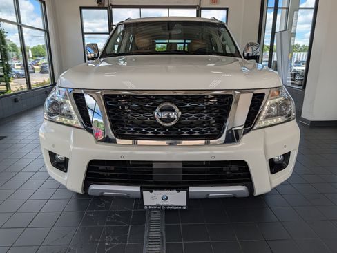 Used 2017 Nissan Armada Platinum w/ Interior Lighting Package AWD/4WD image 9