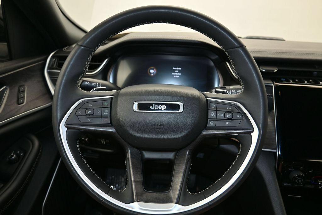 Used 2024 Jeep Grand Cherokee Limited 4xe AWD/4WD image 14