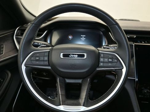 Used 2024 Jeep Grand Cherokee Limited 4xe AWD/4WD image 14