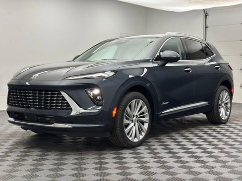 New 2026 Buick Envision Avenir image 2