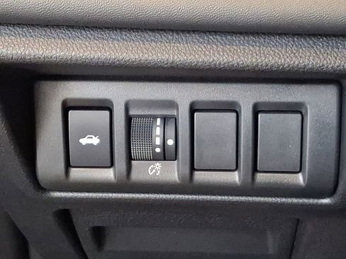 Certified 2024 Subaru Legacy Limited image 28