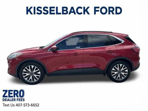Certified 2020 Ford Escape Titanium FWD image 7