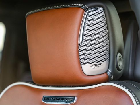 Used 2024 GMC Yukon XL Denali Ultimate image 30