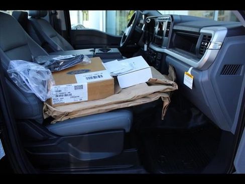 New 2024 Ford F550 4x4 Regular Cab Super Duty image 10