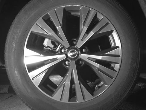 Used 2023 Nissan Rogue SV image 15